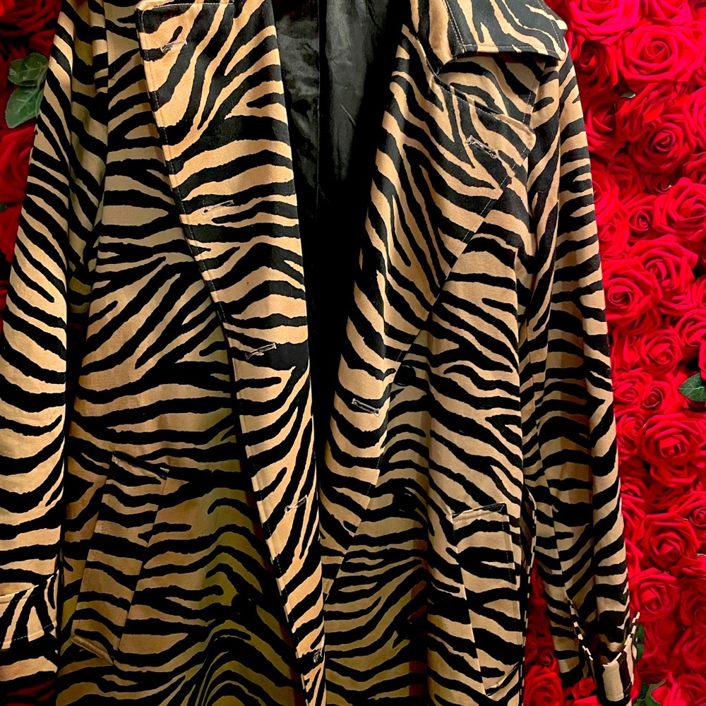 VINTAGE RALPH LAUREN ZEBRA PRINT TRENCH COAT